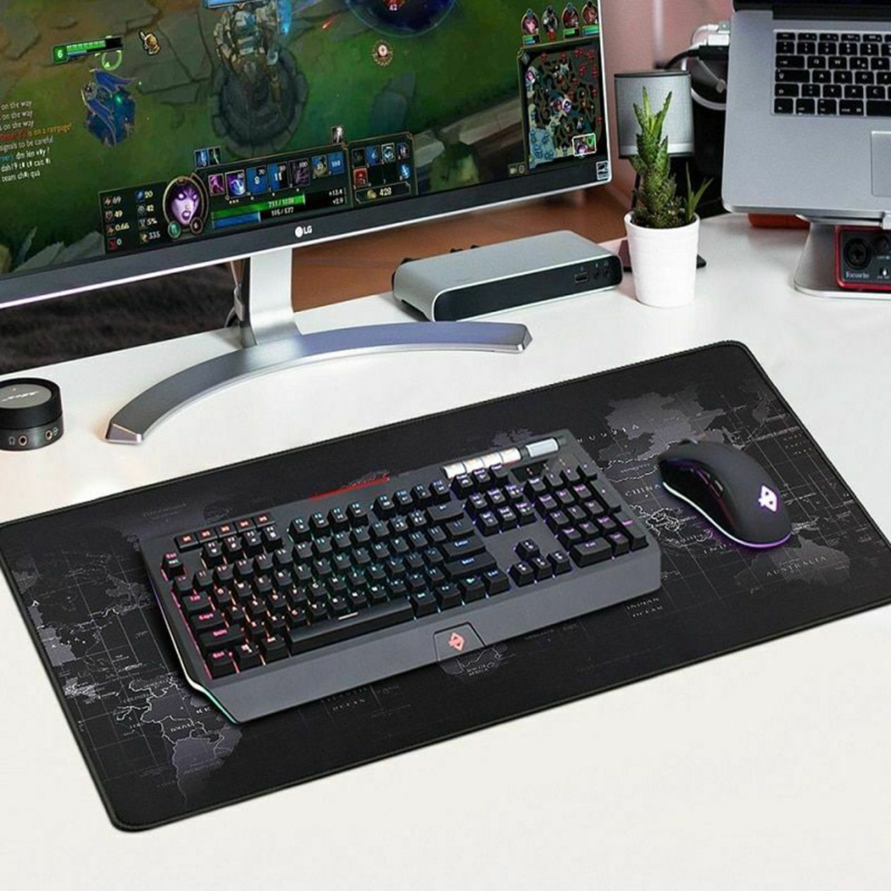 Kriture Gaming Mouse Pad Extended Mouse Map Mat (World Map 31.5"x11.8"inch,3mm),Nonslip Base, Thick, Comfy, Waterproof and Foldable Mat for Desktop, Computer, Laptop, Keyboard, Consoles, Black